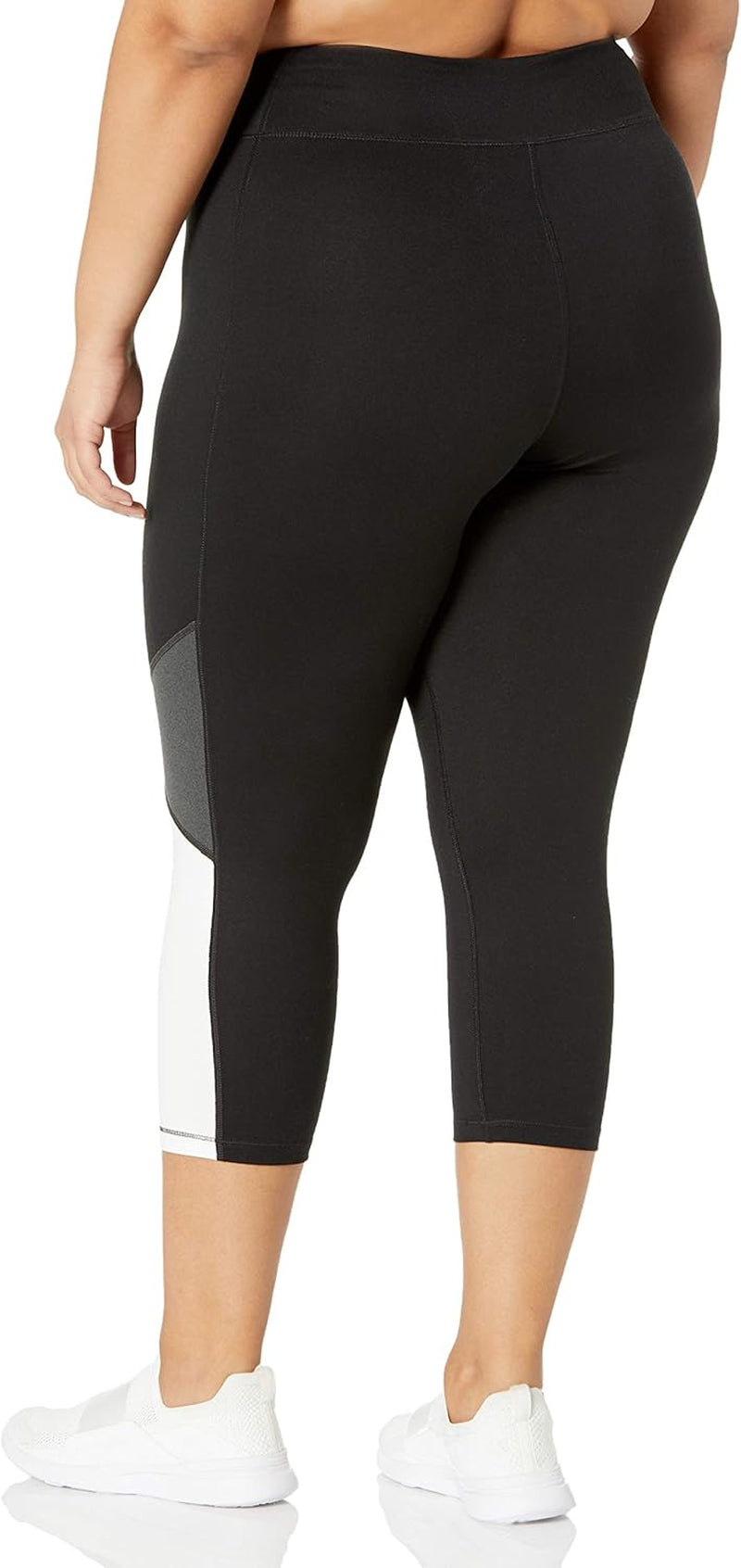 Stylish Women's Active Stretch Capri with Trendy Pieced Design