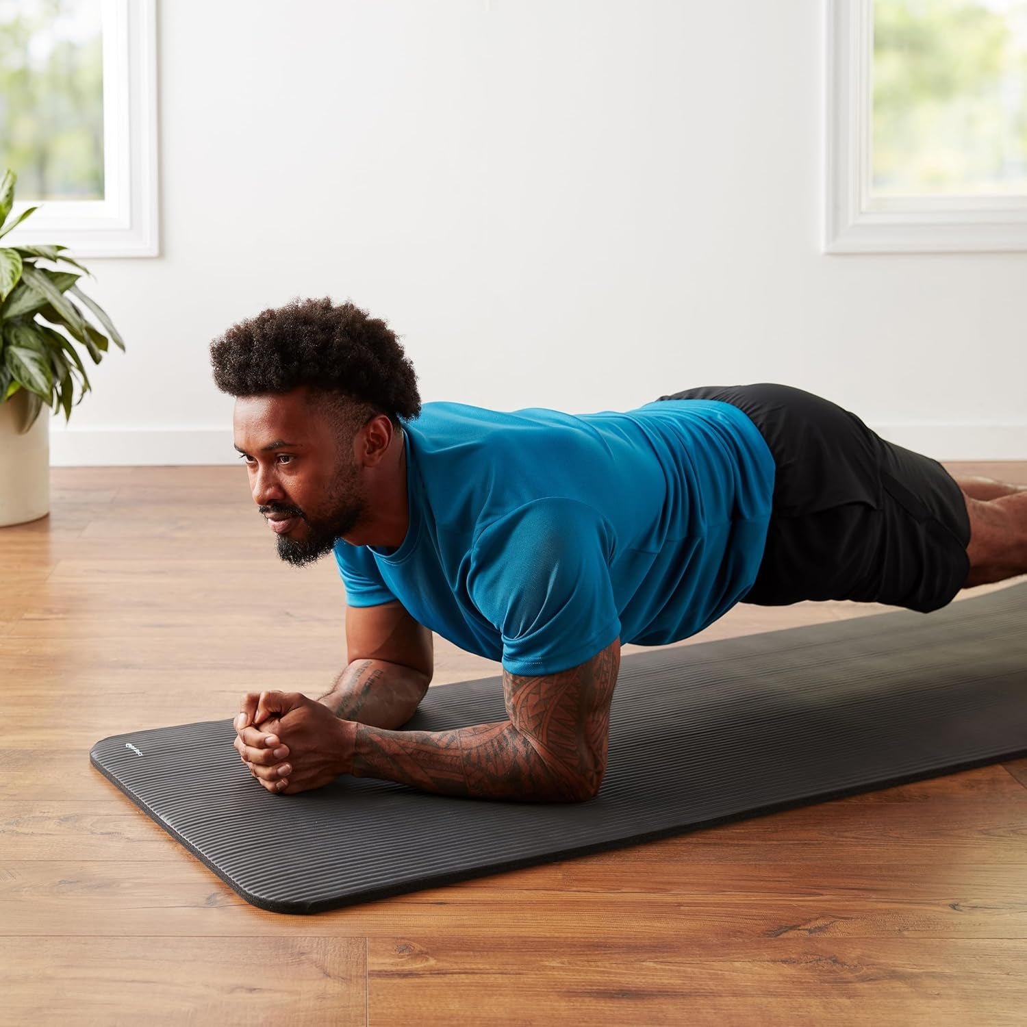 1/2 Inch Extra Thick Exercise Yoga Mat with Carrying Strap, Cushioned Support, for Fitness and Gym Workouts